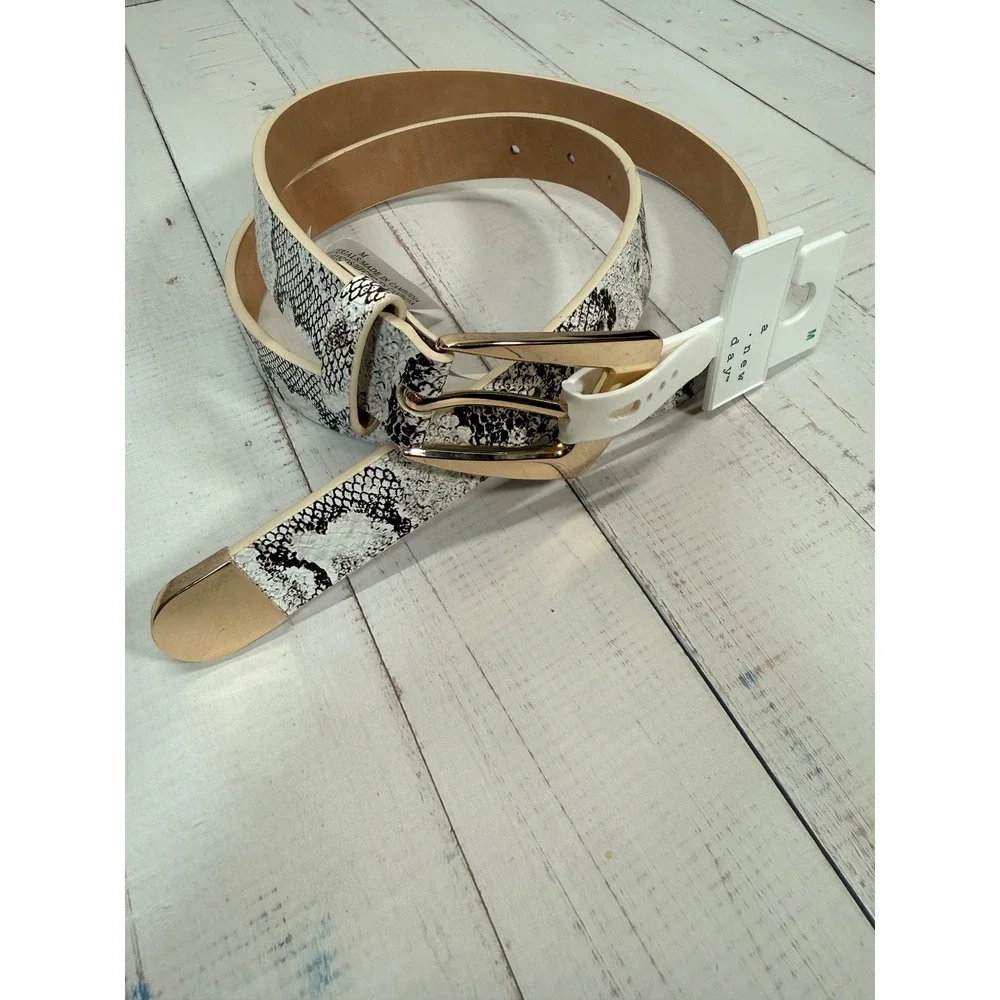 A New Day Womens Snakeskin Print Belt Gold Buckle Gray White TRF25-0001 Size M